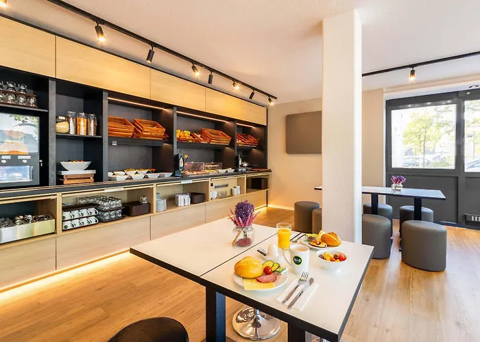 Ibis Budget Nord 3*